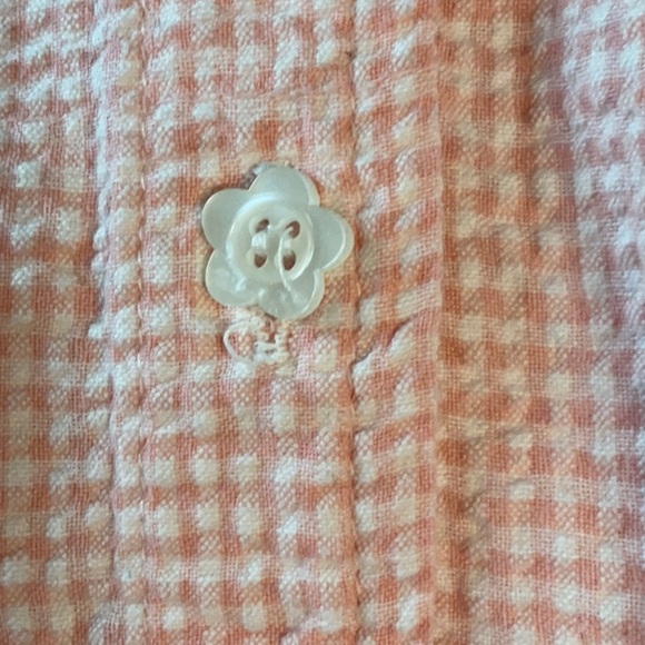 Erika Light Pink Sleeveless Button Down Shirt - Picture 10 of 10